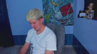 patrik027 live cam on Cam4