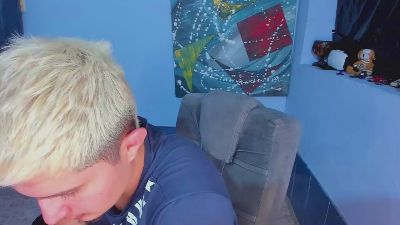patrik027 live cam on Cam4