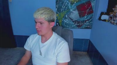 patrik027 live cam on Cam4