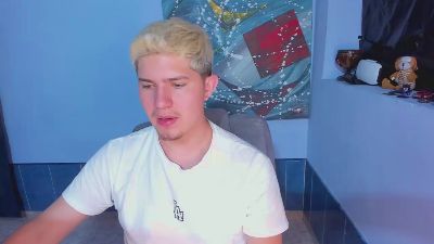 patrik027 live cam on Cam4
