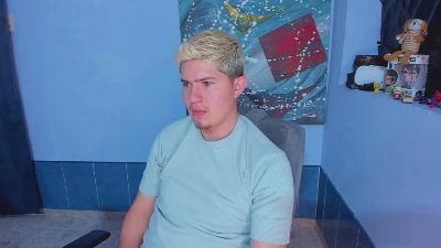 patrik027 live cam on Cam4