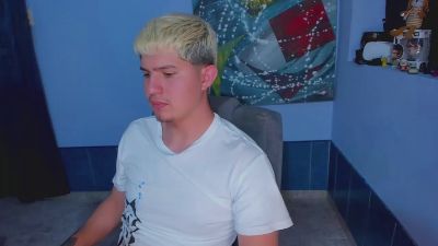 patrik027 live cam on Cam4