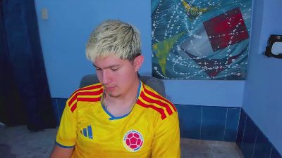 patrik027 live cam on Cam4