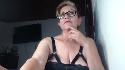 patty_6 live cam on Cam4