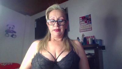 patty_6 live cam on Cam4