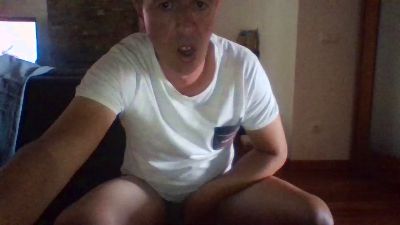 paudxumbo69 live cam on Cam4