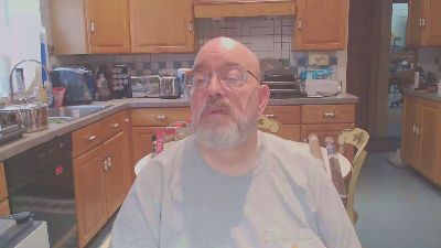 paul651 live cam on Cam4