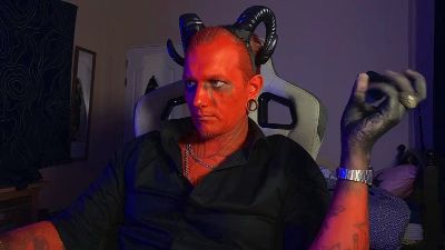 paul_razor live cam on Cam4