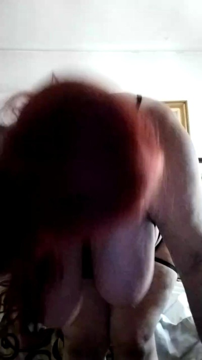 paula445 live cam on Cam4