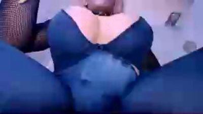 paula_bigcock live cam on Cam4