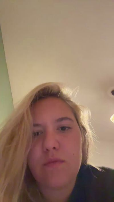 paulavixen live cam on Cam4