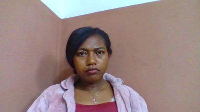 paulinah2 live cam on Cam4