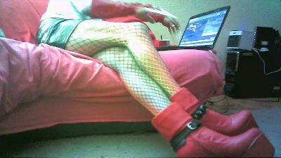 paulinhasexy3 live cam on Cam4