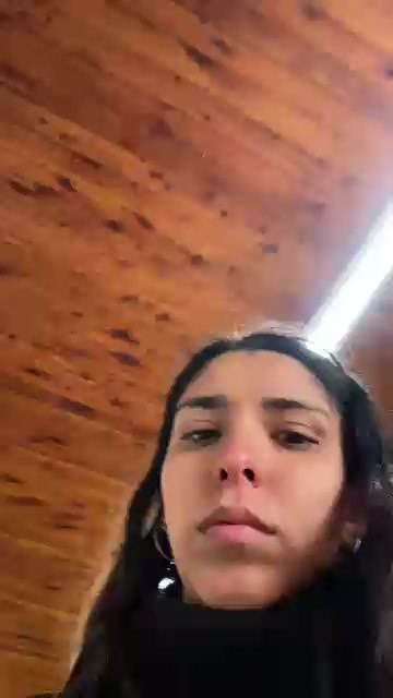 paulucia23 live cam on Cam4