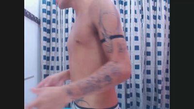 paulwalker19 live cam on Cam4