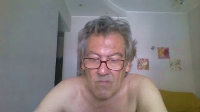 pazzodite6315 live cam on Cam4