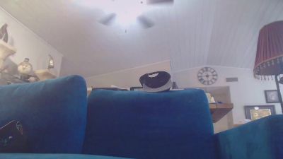 pbmotorsfun3 live cam on Cam4