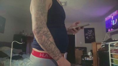 pbmotorsfun3 live cam on Cam4