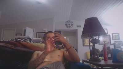 pbmotorsfun3 live cam on Cam4