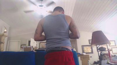 pbmotorsfun3 live cam on Cam4
