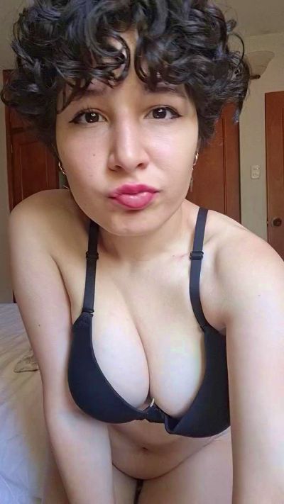 peachprincess live cam on Cam4