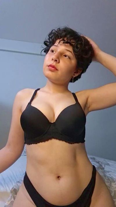 peachprincess live cam on Cam4