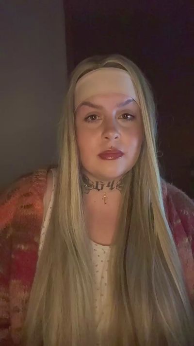 peachybella live cam on Cam4