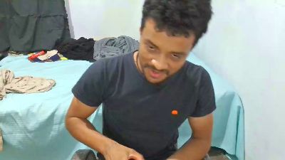 pedro15041 live cam on Cam4