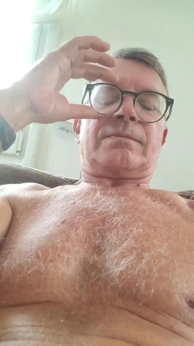 pedro33200 live cam on Cam4
