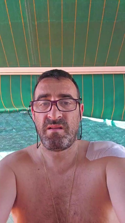pedro41g live cam on Cam4