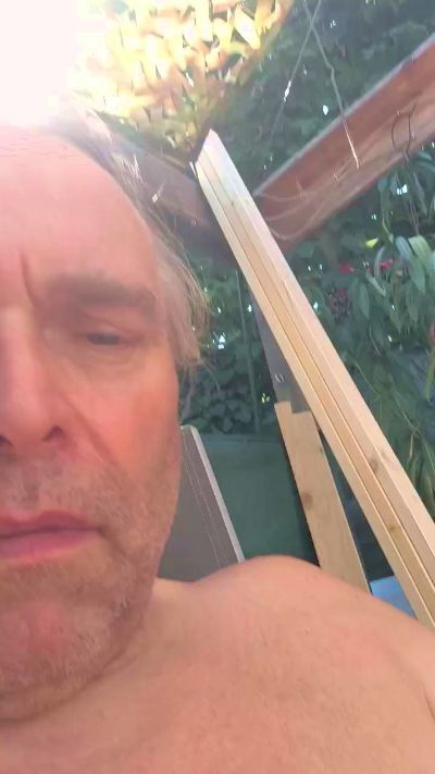 pegg_cunilingus live cam on Cam4