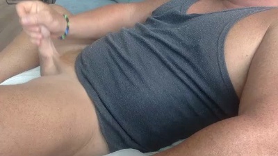 peluche75 live cam on Cam4