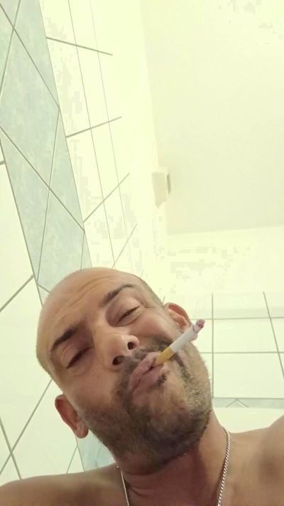 peppe852 live cam on Cam4