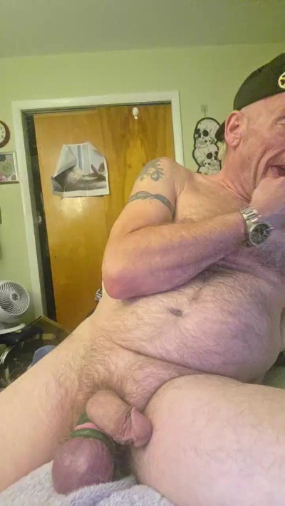 pergatoryholla2 live cam on Cam4