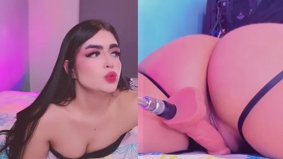 perla_cm live cam on Cam4
