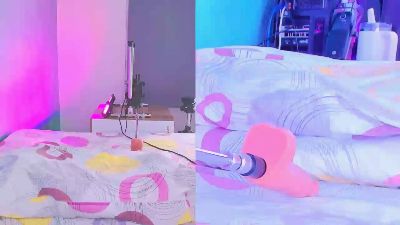 perla_cm live cam on Cam4