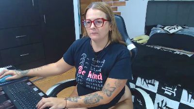perlagoloza05 live cam on Cam4
