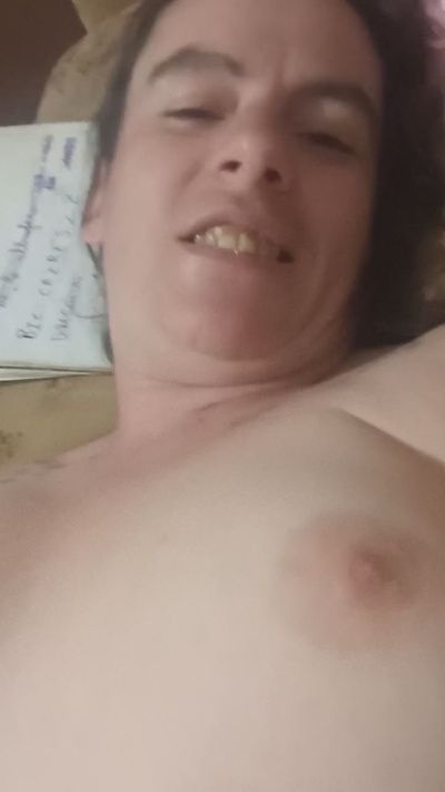 perra_sexy live cam on Cam4