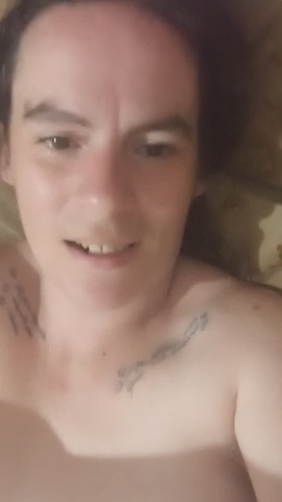 perra_sexy live cam on Cam4