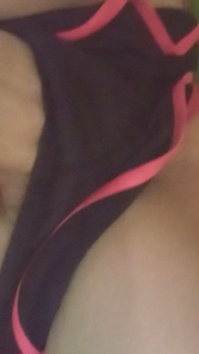 perra_sexy live cam on Cam4