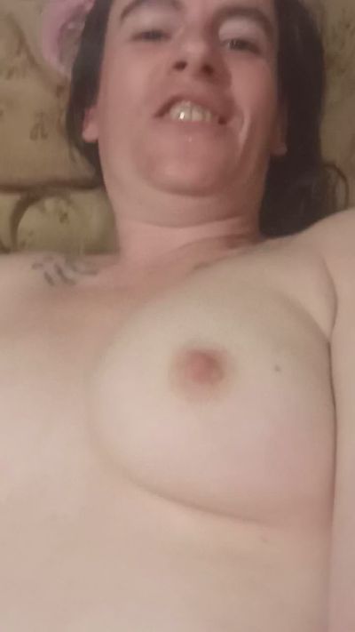 perra_sexy live cam on Cam4