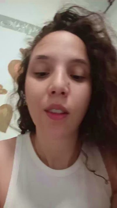 perriandohot2 live female webcam from Italy