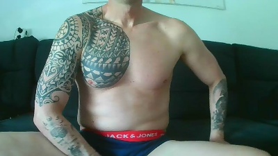 perrumilla82 Live Cam on Cam4