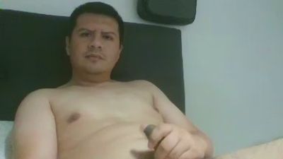 peruvianboy2 live cam on Cam4