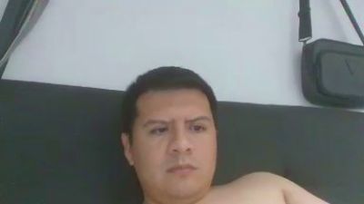 peruvianboy2 live cam on Cam4