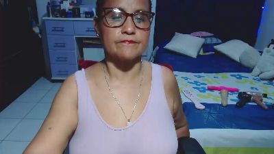 pervert_hot4 live cam on Cam4