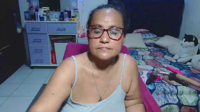 pervert_hot4 live cam on Cam4