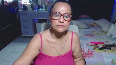 pervert_hot4 live cam on Cam4