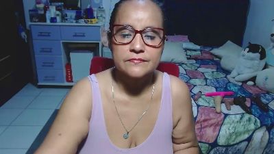 pervert_hot4 live cam on Cam4