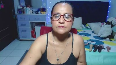 pervert_hot4 live cam on Cam4